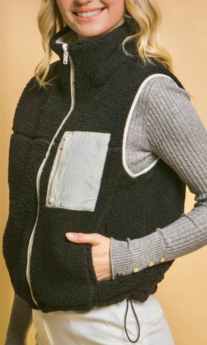 Aclara Black Reversible Fleece Side Pocket Vest Jacket