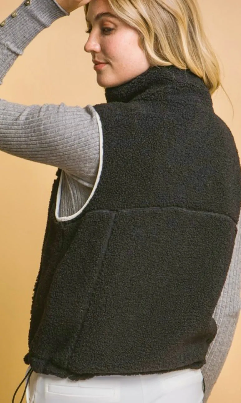 Aclara Black Reversible Fleece Side Pocket Vest Jacket