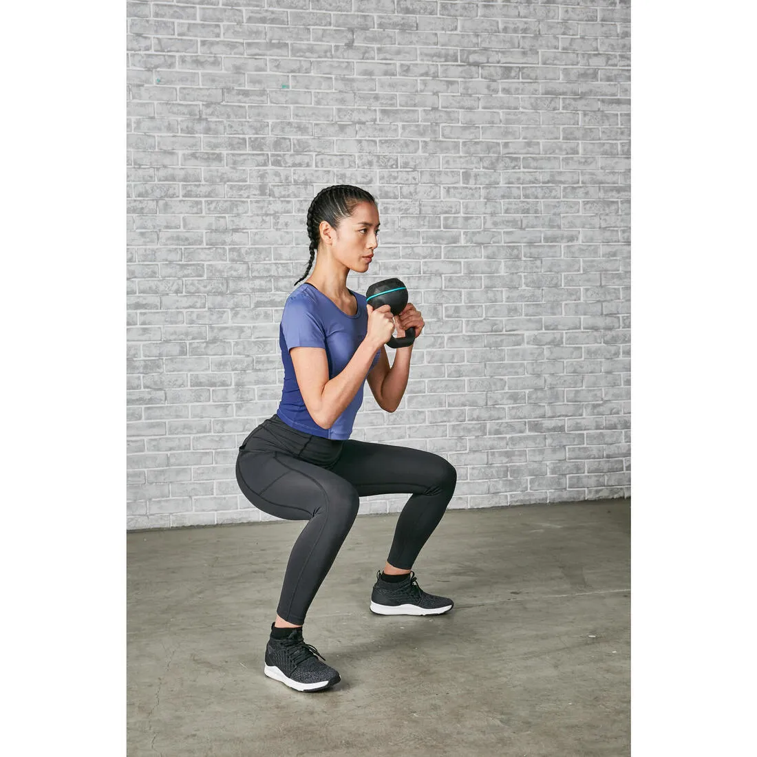 Cast Iron Kettlebell with Rubber Base - 16 kg