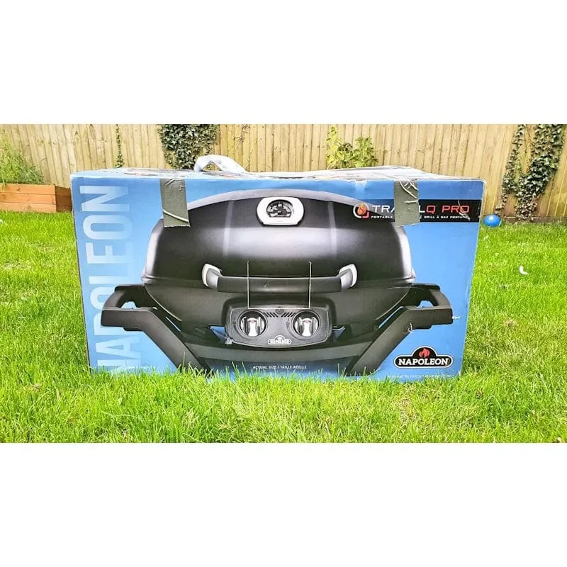 Napoleon | TravelQ Pro 285 Portable Gas Grill - Black